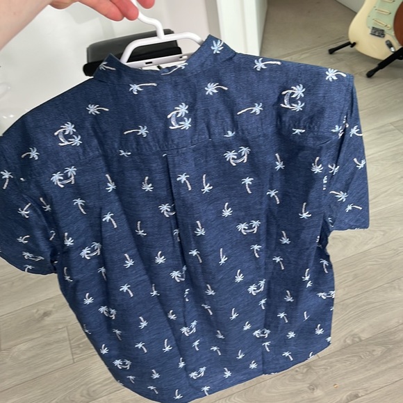 Tommy Bahama - button Up short sleeve - M - Picture 4 of 4